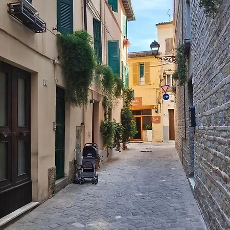 La Mansarda Del Sole Διαμέρισμα *